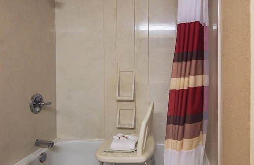 Lubbock Hotel | Red Roof Inn Lubbock