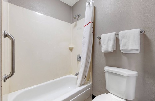 Parsippany Hotel | Red Roof Inn Parsippany