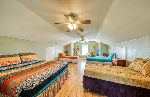Oatmeal Cabin | Redbird Retreat On Lake Travis