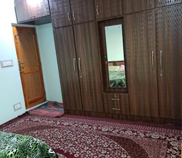 Nishat-Shalimar House | Redbury Homestay