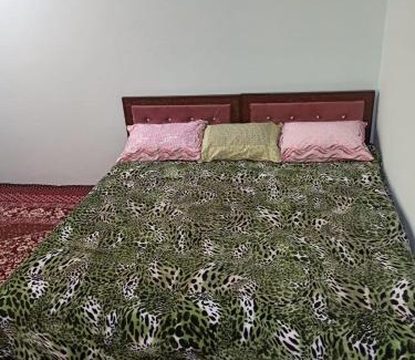 Nishat-Shalimar House | Redbury Homestay