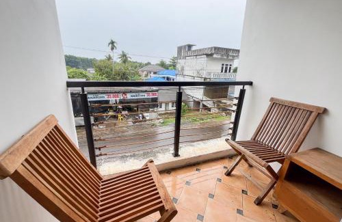 Tanjung Pinang Hotel | RedDoorz at Kanaka Village Tanjung Pinang