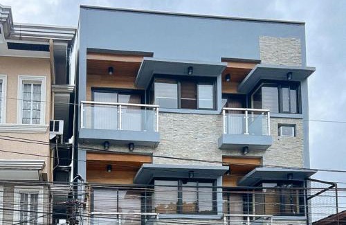 East Bajac-Bajac Hotel | RedDoorz @ CMS Apartelle Olongapo City