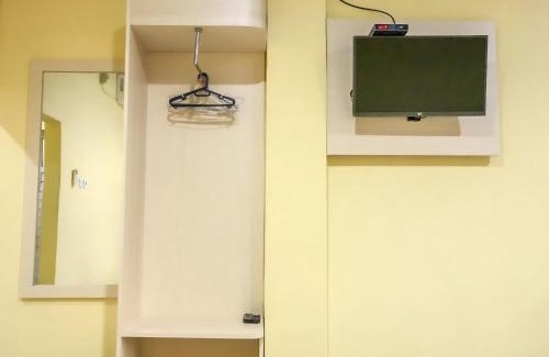 Kotaraja Hotel | RedDoorz @ Gerson Hotel Abepura