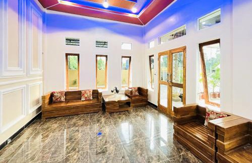Merek Hotel | RedDoorz @ Gunari Guest House Merek Karo