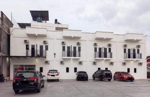 Dumai Hotel | RedDoorz near Terminal Roro Bandar Sri Junjungan
