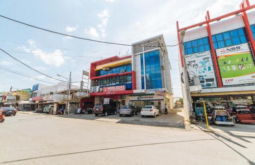Roxas City Hotel | RedDoorz Plus @ San Roque Roxas City