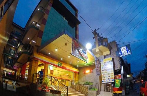 Tuguegarao Hotel | RedDoorz Plus @ Taj Hotel Tuguegarao