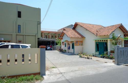 Pati House | RedDoorz Syariah near Alun Alun Pati