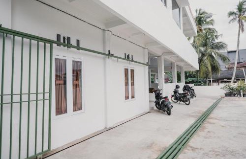 Jambi House | RedDoorz Syariah near Arafah Hospital Jambi