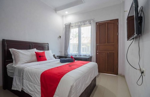 Balikpapan House | RedDoorz Syariah near Sepinggan Airport Balikpapan