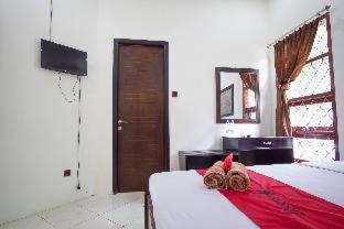Pulau Maitara House | RedDoorz Syariah near Ngade Lake Ternate