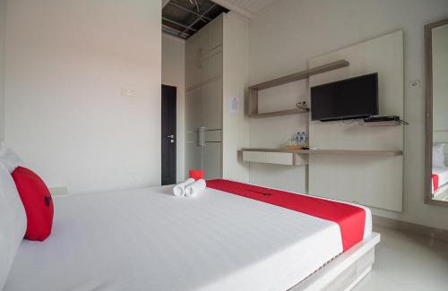 Jambi House | RedDoorz Syariah near Tugu Juang Jambi