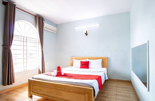 District 9 Hotel | RedDoorz Thien An Hotel Man Thien