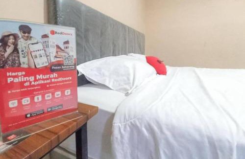 Waena Hotel | RedDoorz @ Waena Jayapura