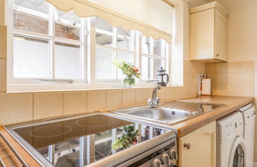 Covington Cottage | Redwood Cottage