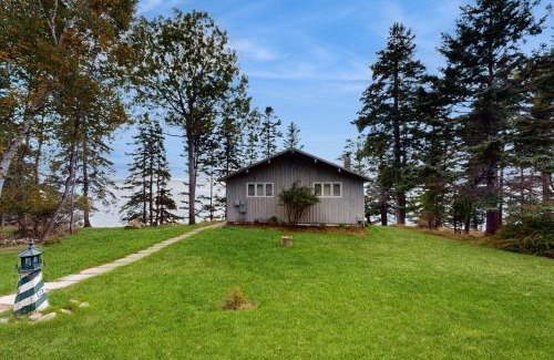 Bass Harbor House | Reed Shore Cottage