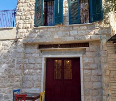 Old City Bed & Breakfast | Reeja art gallery