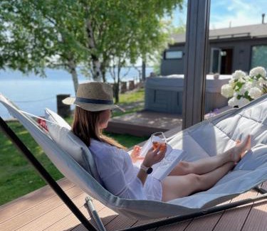 Reposaari Villa | Reelinki Seafront Villa Amando