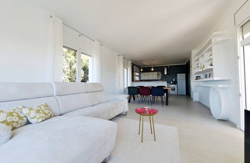 El Mas Fumats Villa | Ref. Ali32 - BEAUTIFUL AND SPACIOUS VILLA WITH POOL AND SEA VIEWS