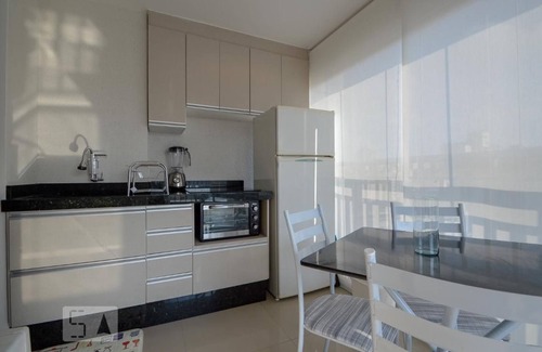 Vila Buarque Apartment | Refinement and coziness in the center of Sampa