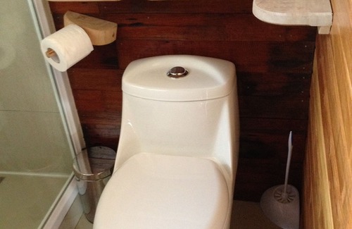 Castro Hotel | Refugio Pullao