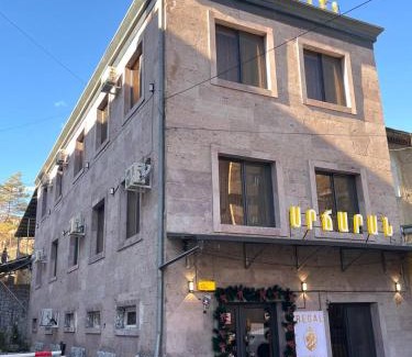 Kapan Bed & Breakfast | Regal Hotel
