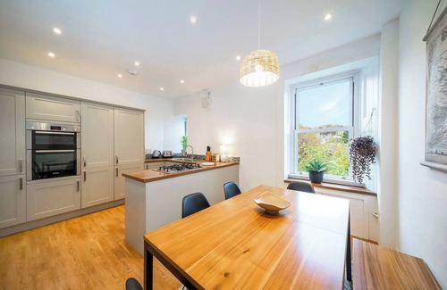 Broughty Ferry Apartment | Regal Residence - Metropolitan Luxury