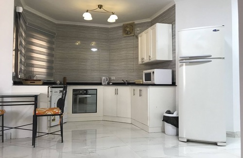 Al Mamsha El Seyahi Hotel | Regency Towers Apartments