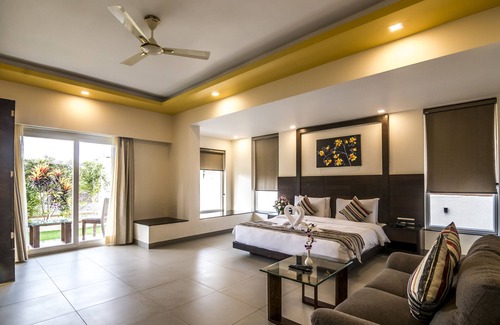 Nagoa Hotel | Regenta Central North Goa