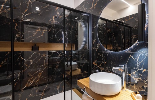 Roman Ghetto House | REGOLA LUXURY RELAIS