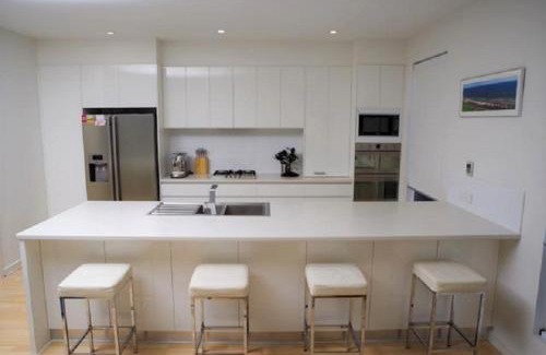 Minlacowie House | Relax at 36