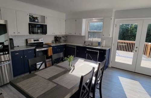 Bessemer City House | Relax at Hibiscus Grove - w/an Amazing Deck View