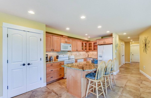 Silver Lake House | Relax at the Silver Lake Escape