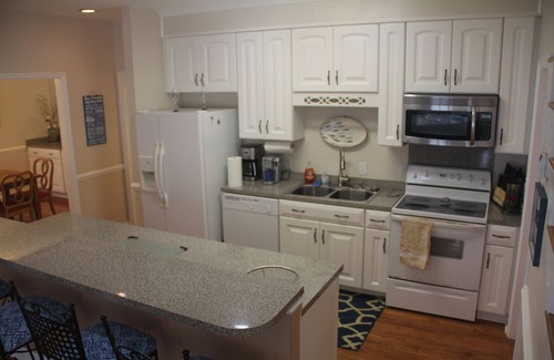 Eutawville House | Relax by Lake Marion - A lake home with you in mind.
