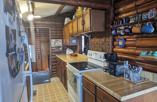 Sturgeon Lake Cabin | Relax, golf, fish & disconnect from today's fast pace living on Sand Lake