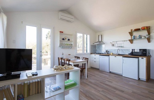 Imperia Apartment | Relax in the olive trees - 5km from the center and the beaches - Appartamento Corbezzolo