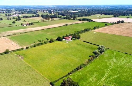 Cossaye House | Relax in this privately located farmhouse