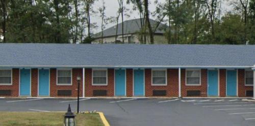 New Castle Hotel | Relax Inn