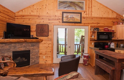 Sylvan Shores Cabin | RELAX, REJUVINATE, REVITALIZE!