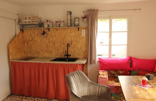 Monschau Apartment | Relax (sauna) in a centuries-old half-timbered house, idyllic a. D. Rur in the middle of Altstadt