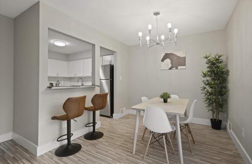 Rochester Apartment | Relax & Unwind in Rochester Cozy Vacation Spot