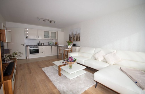 Langenfeld Condo | Relaxation on the outskirts of a big city