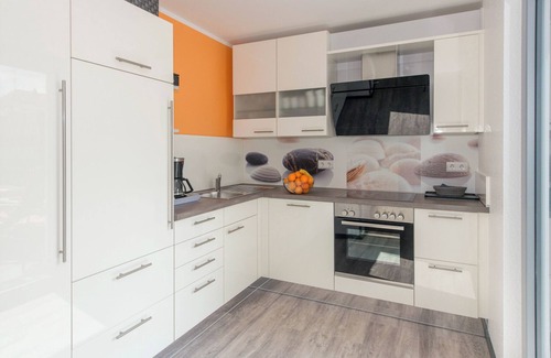 Bensheim House | Relaxed temporary living with lots of comfort - with garden/balcony/parking space