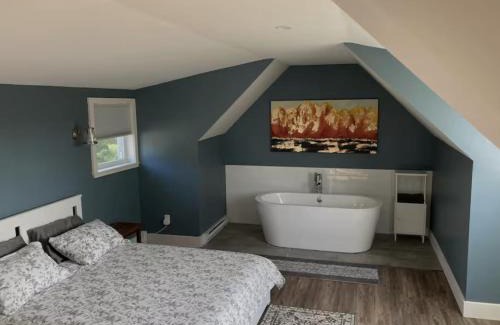 Stanstead Township Apartment | Relaxez, condo Zen, climatisé, campagne&lacs