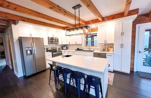 Burlington Cabin | Relaxing family friendly cabin that lets you escape and enjoy nature