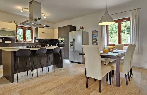 Buzinija House | Relaxing Istrian Home with Pool, Garden, Barbecue – Family & Pet-Friendly