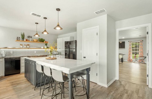 Mineola House | Relaxing Lake View Retreat in Mineola , TX