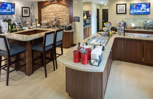 Wichita Falls Apartment | Relaxing Retreat Near Castaway Cove Water Park!