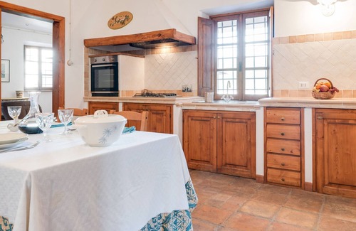 Argigliano Apartment | Relaxing Tuscan Home with WiFi